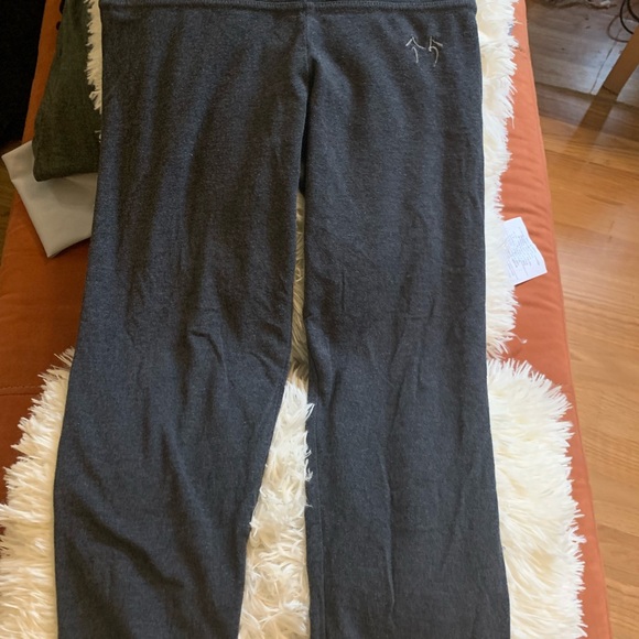 🔥GREEN APPLE bamboo cropped leggings - Picture 5 of 8